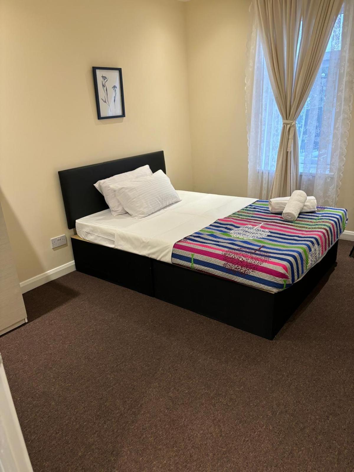 Dbn Three Apartamento Londres